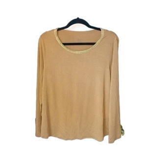 𝅺CHICOS GOLD METALLIC TRIM TOP